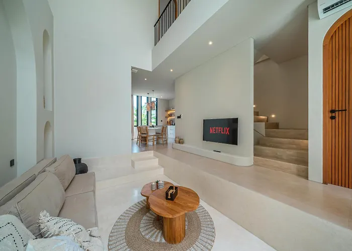 Casa 24 *