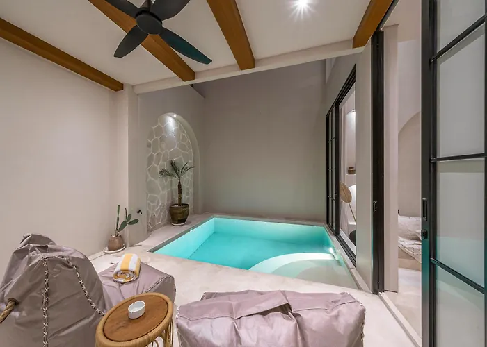 Casa 24 *